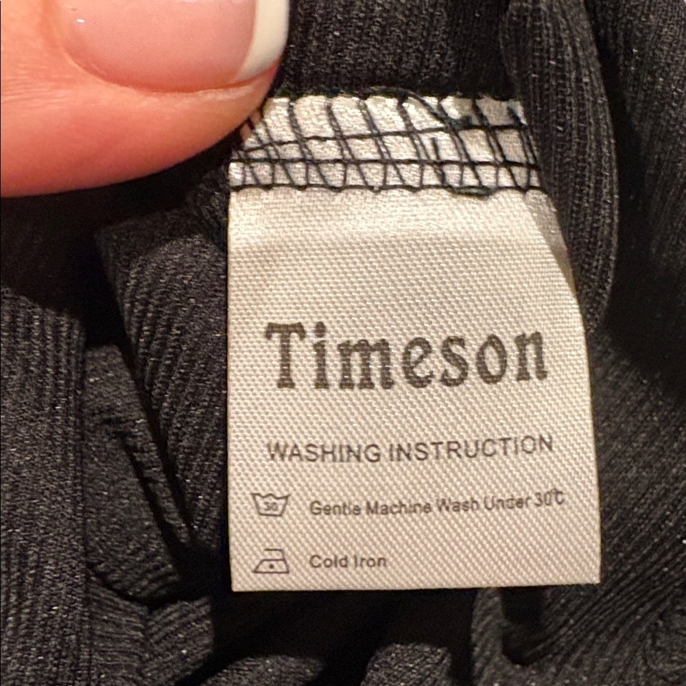 Timeson Women's Short Sleeve V Neck Blouse Floral Tunic top, XXL. NWT. Black - Picture 11 of 14